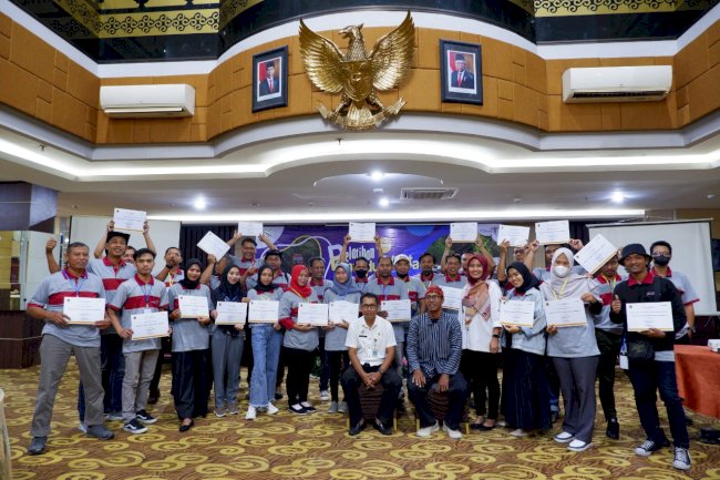 PEMADU WISATA ALAM DIGEMBLENG