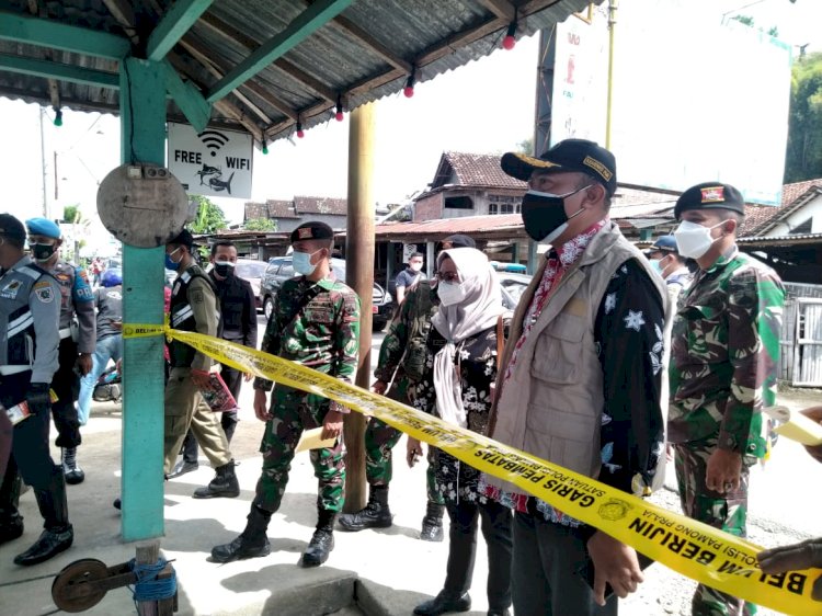 GIAT PENEGAKAN PPKM DARURAT TINJAU RUMAH MAKAN DAN RESTORAN