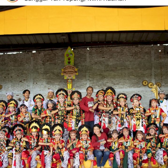 Belajar di Sanggar Seni Topeng Indramayu