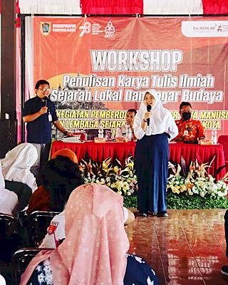 Workshop Penulisan Karya Tulis Ilmiah