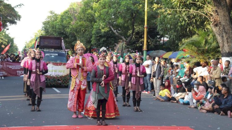 Serba-Serbi Klaten Lurik Carnival