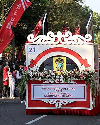 Keseruan Karnaval Pembangunan