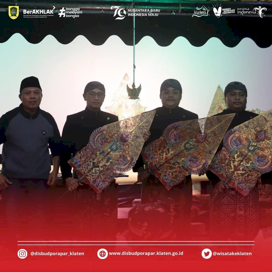 Pagelaran Wayang Kulit Seloso Kliwonan