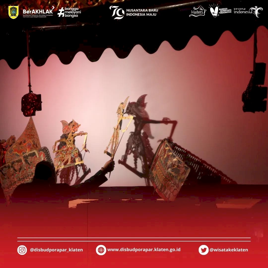 Pagelaran Wayang Kulit Seloso Kliwonan