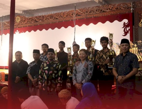 Pagelaran Wayang Selasa Kliwonan